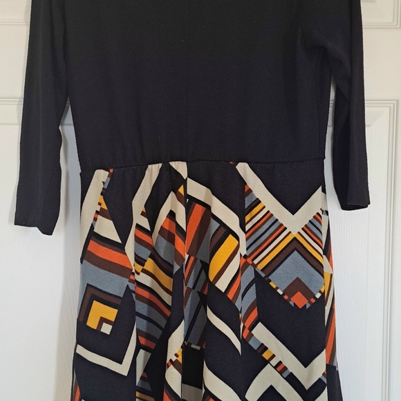 COPY - Notations Dress 3/4 sleeve Size M - Picture 11 of 15